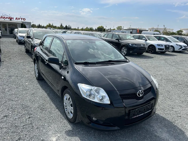 Toyota Auris (KATO НОВА) Image 3